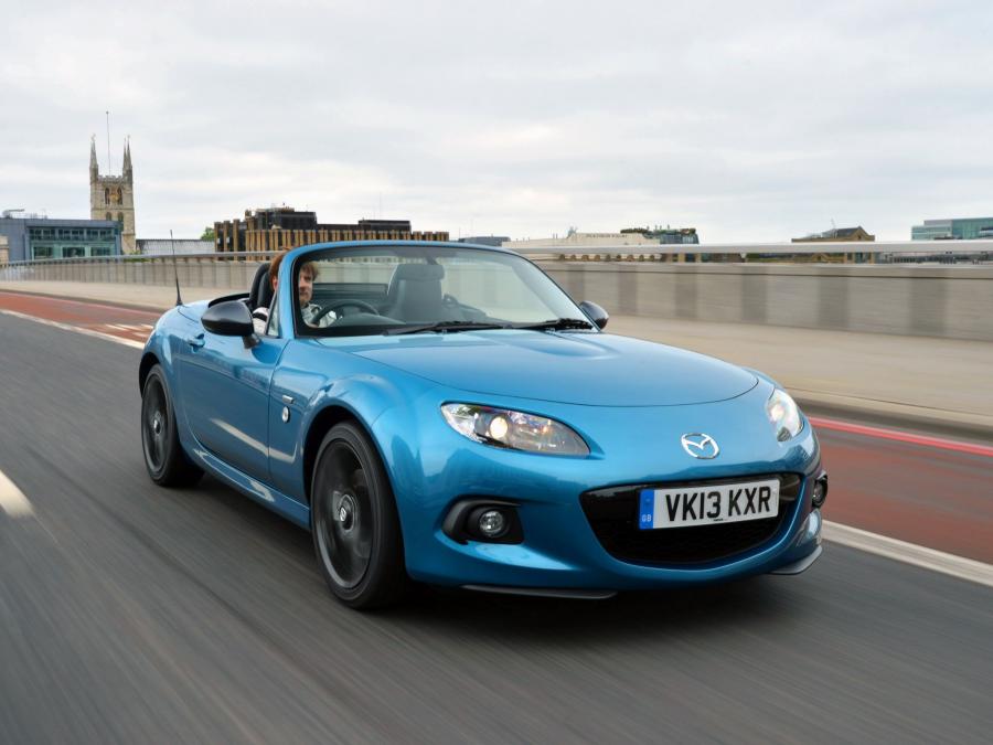  Mazda MX-5 Roadster-Coupe Sport Graphite 2013 года  (фото 22 из 24)